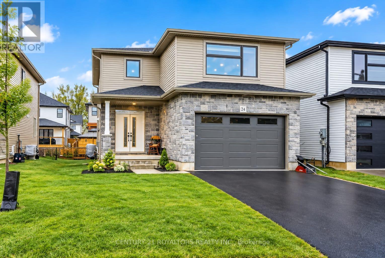 74 CASH CRESCENT, Ingersoll (Ingersoll - South)
