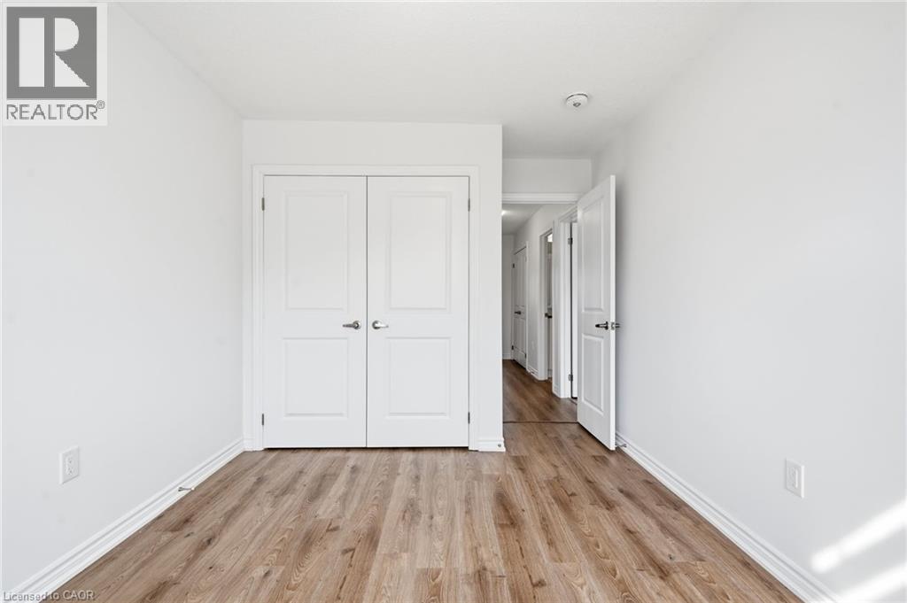 20 ADMIRAL Road - 22