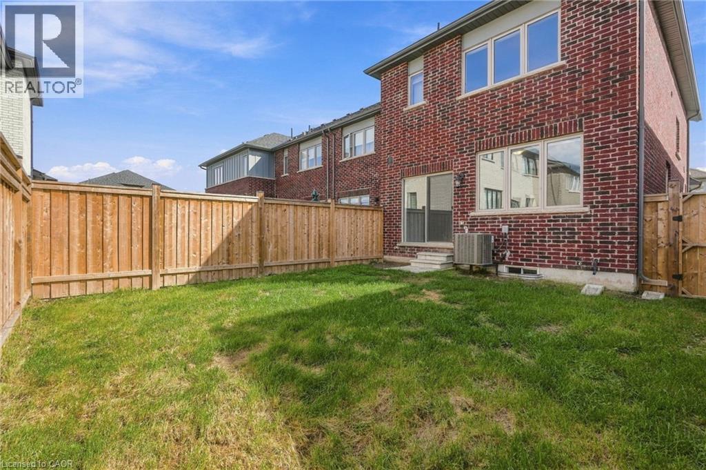 20 ADMIRAL Road - 35