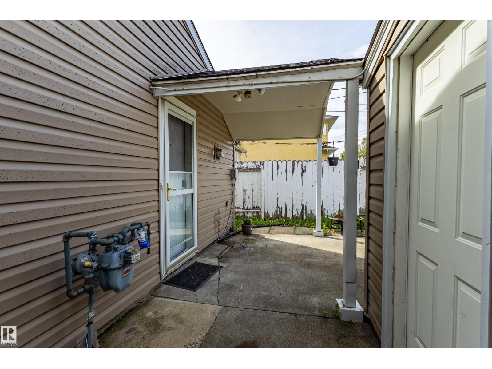 13004 114 ST NW - 31