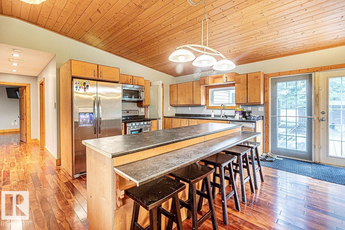 461042 RGE ROAD 40 - 20