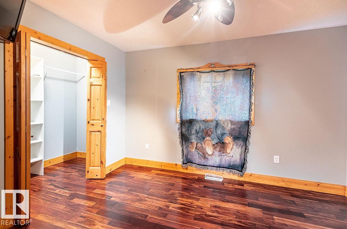 461042 RGE ROAD 40 - 25