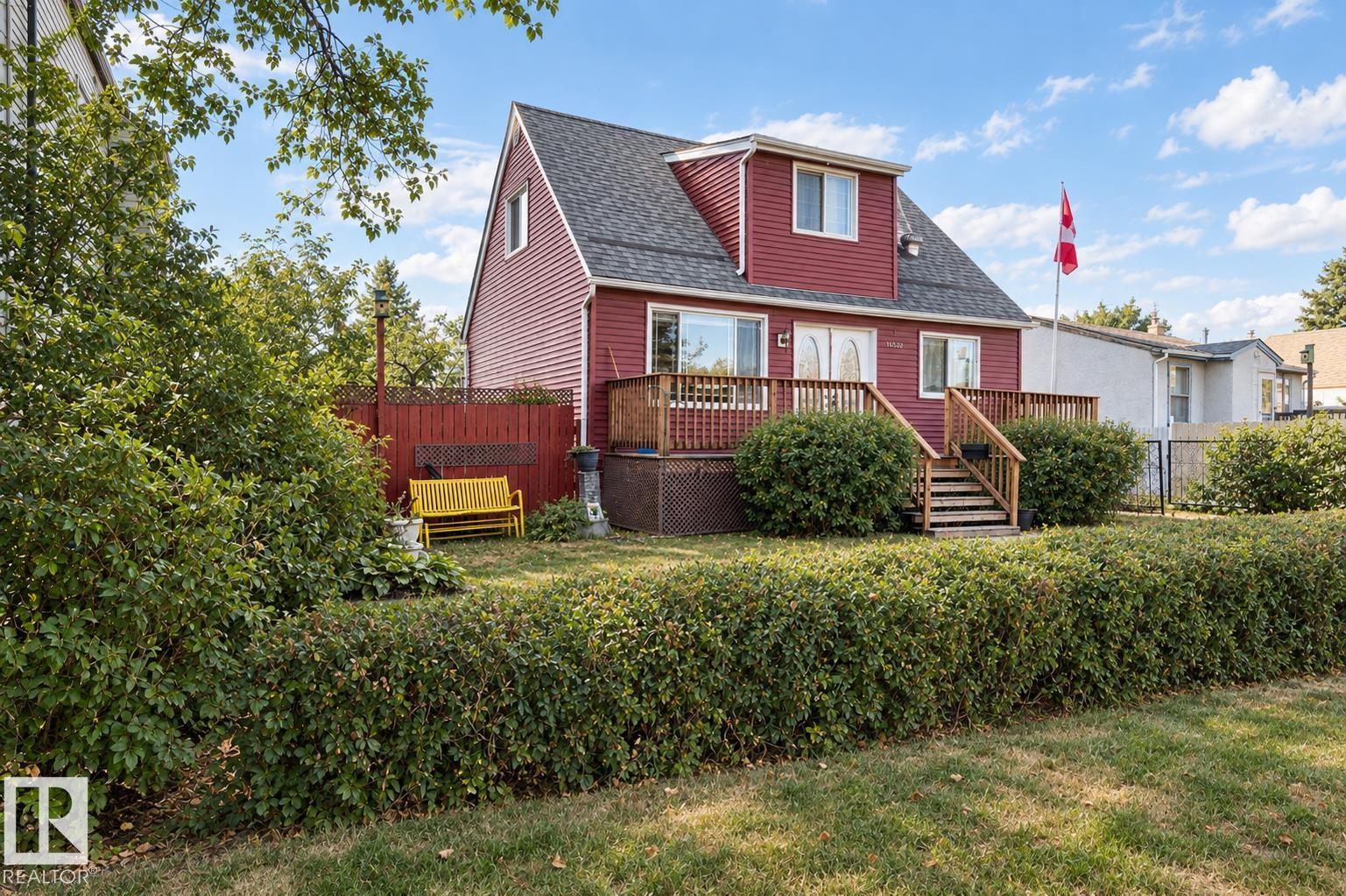 10532 157 ST NW - 1