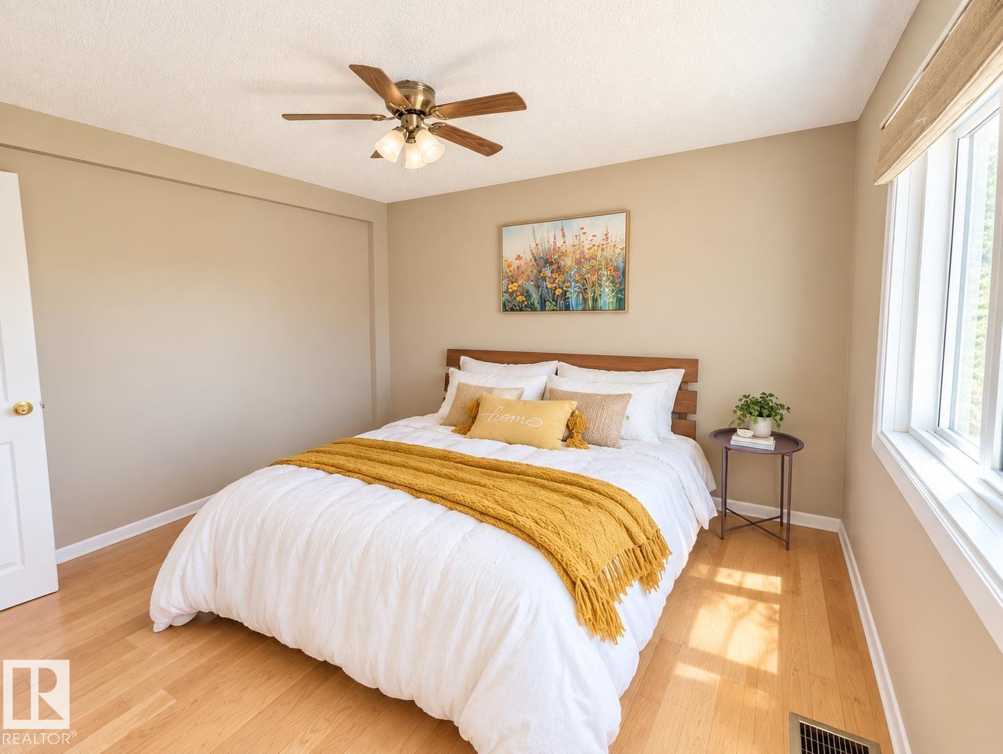 10532 157 ST NW - 21