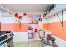 10532 157 St Nw, Edmonton, AB T5P2V8 Photo 37