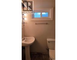 42 Elsom Street, Moose Jaw, SK S6H4V1 Photo 16