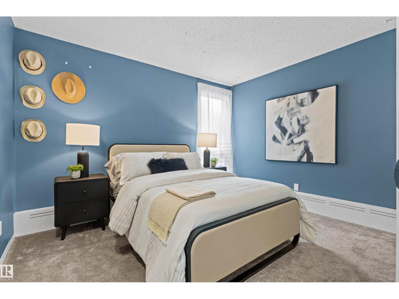 #7 10032 113 ST NW - 48