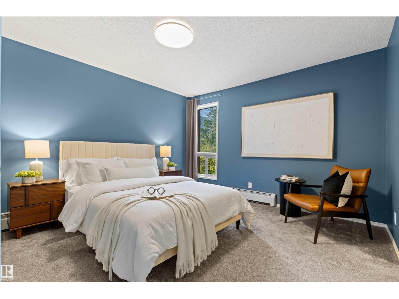 #7 10032 113 ST NW - 38