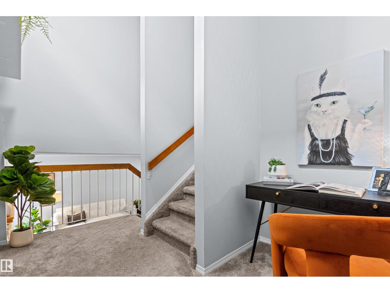 #7 10032 113 ST NW - 35