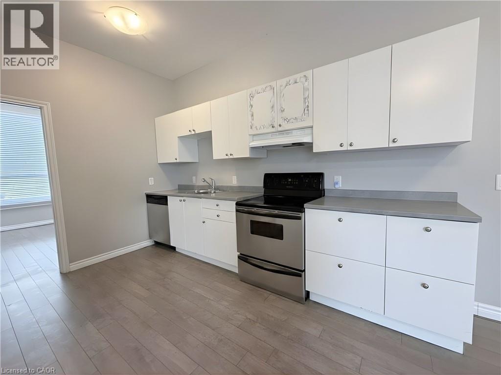 105 CHEEVER Street, Hamilton — photo 5