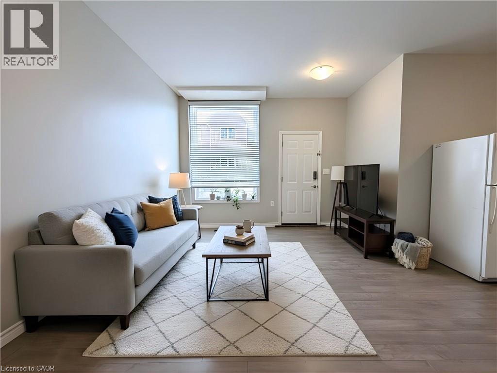 105 CHEEVER Street, Hamilton — photo 4