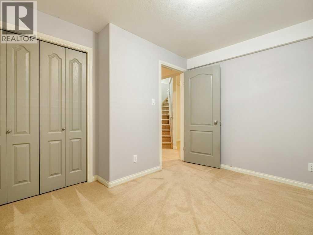 269 Keystone Lane W - 19