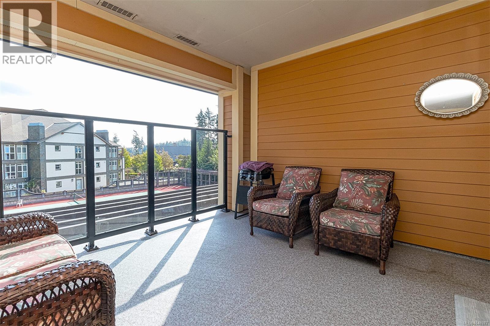 301 1400 Lynburne Place, Langford