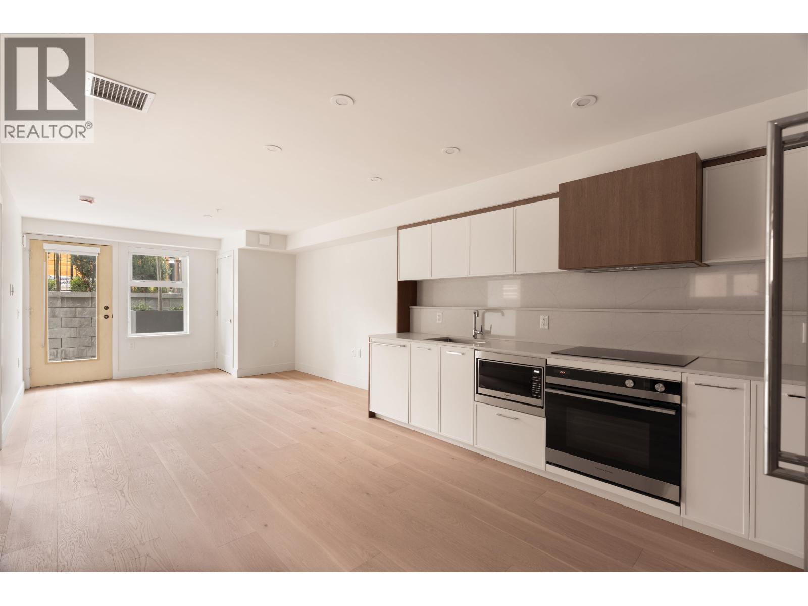 108 378 W 45TH AVENUE, Vancouver