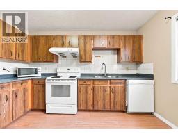 70 Edgeburn Crescent, Calgary, AB T3A4J3 Photo 11