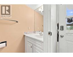 70 Edgeburn Crescent, Calgary, AB T3A4J3 Photo 15