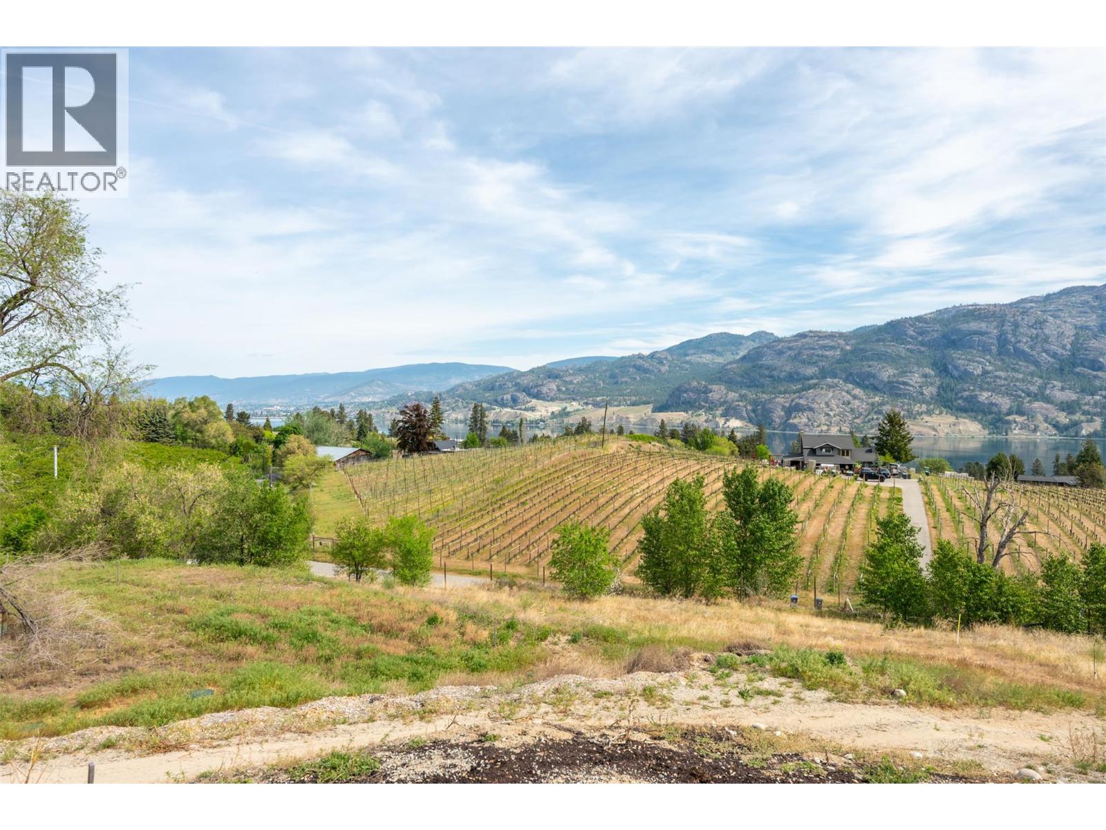 306 HWY 97, Kaleden