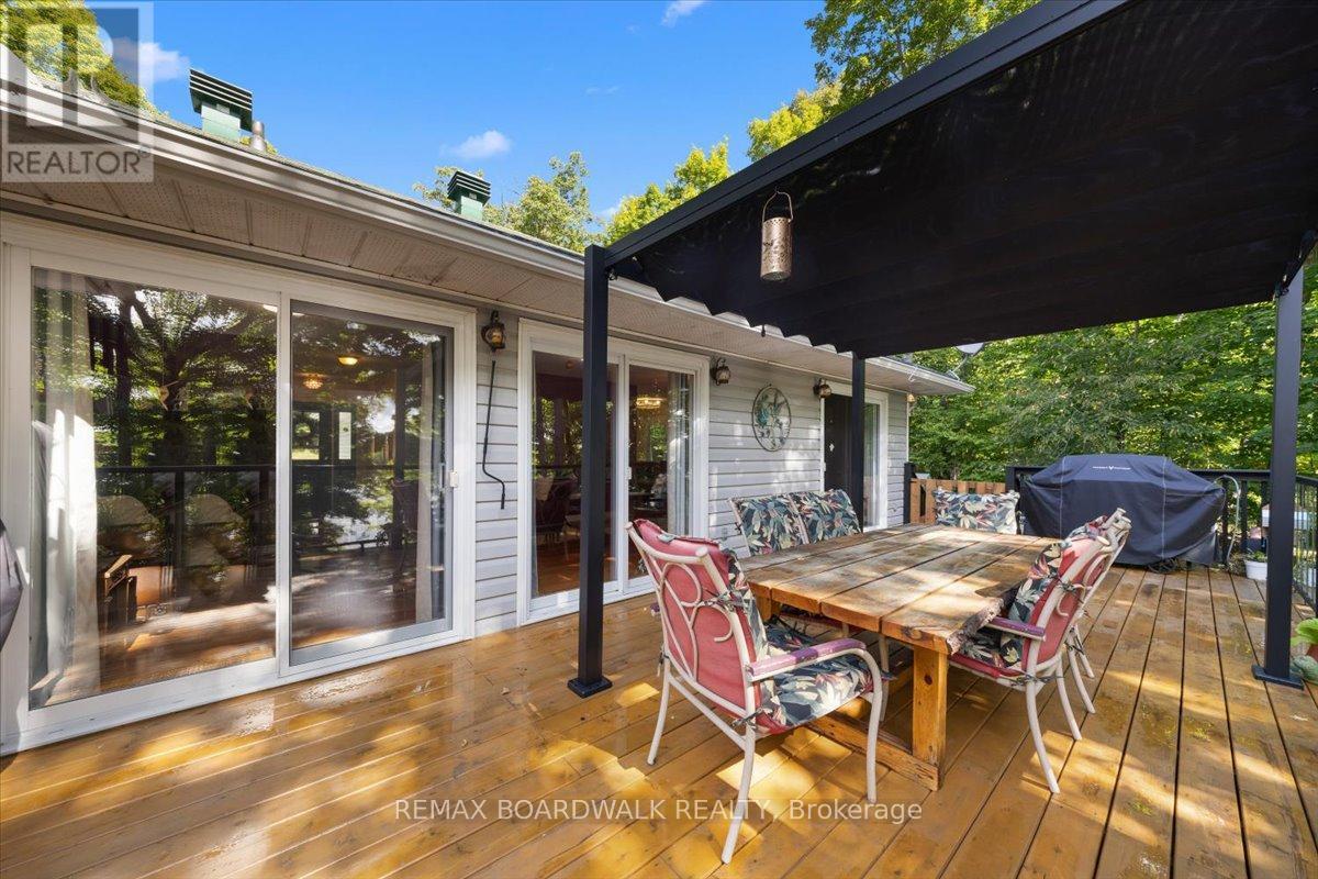 700 STRAWBERRY LANE - Image 35