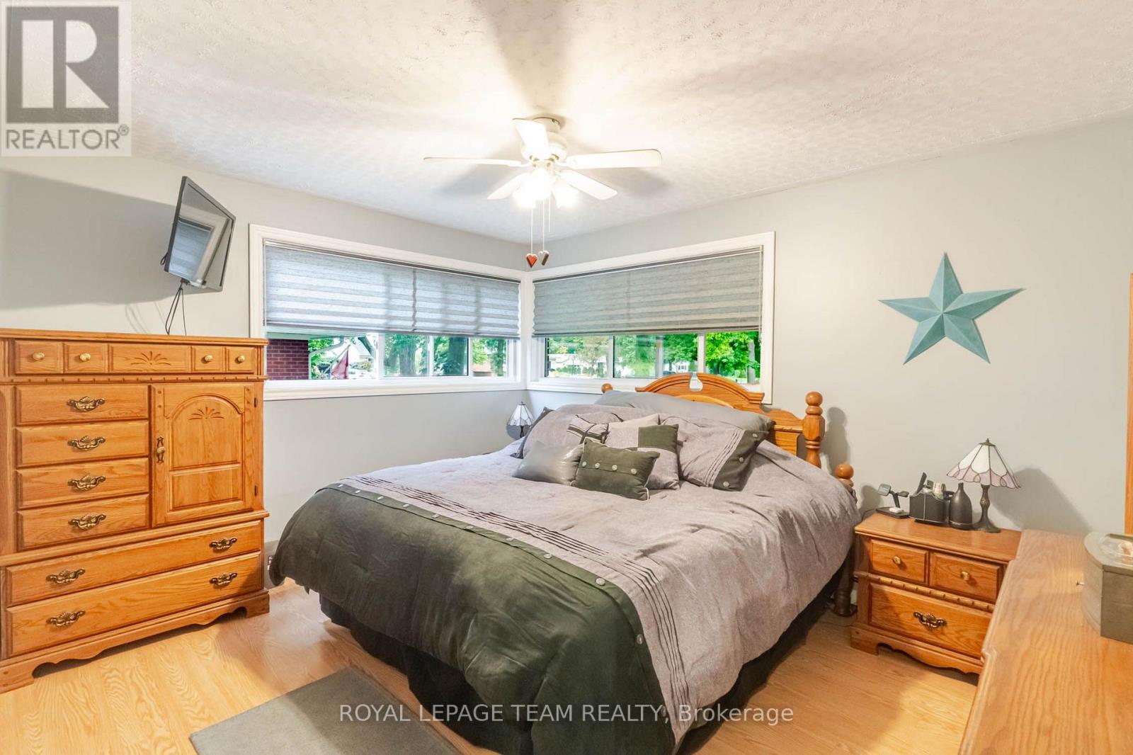 107 PEACOCK CRESCENT - Image 22