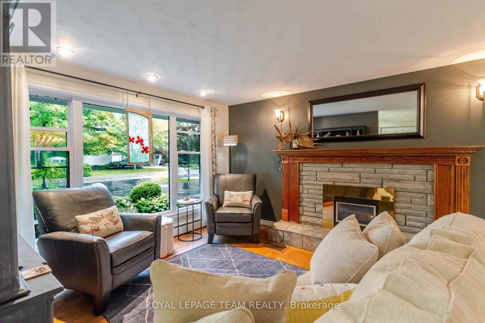 107 PEACOCK CRESCENT - Image 30