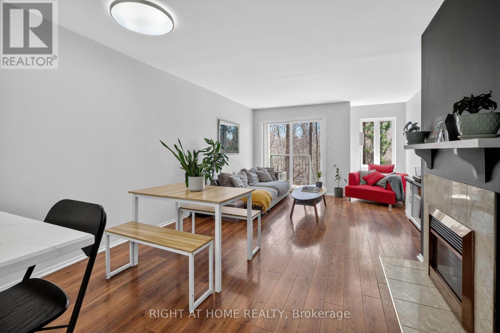 43 CRISPIN PRIVATE - Image 14