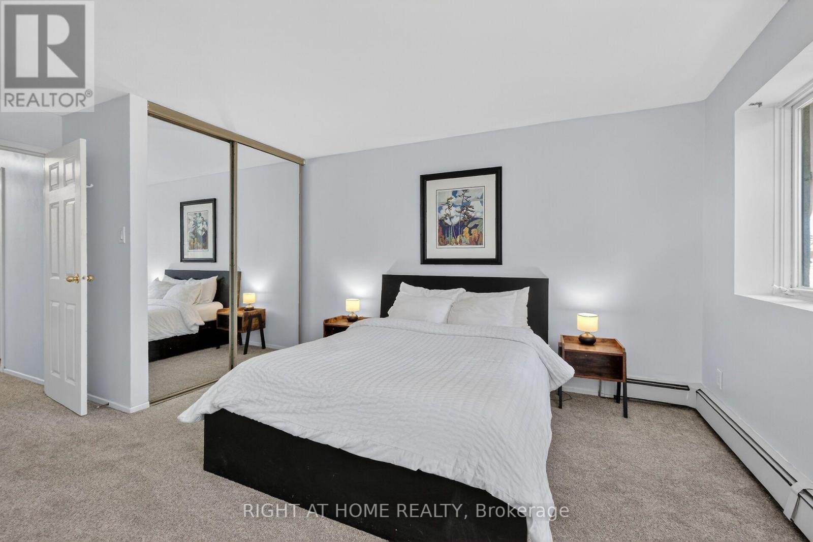 43 CRISPIN PRIVATE - Image 38