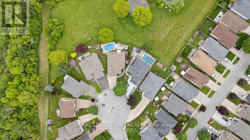 5240 MARCEL CRESCENT - 50
