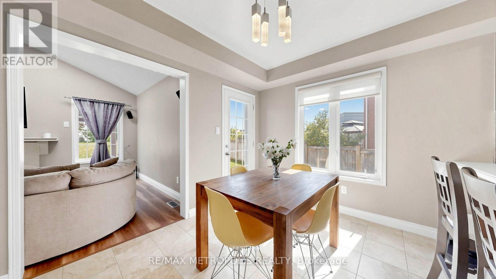 762 MCCUE DRIVE, Oshawa (Taunton) — photo 7