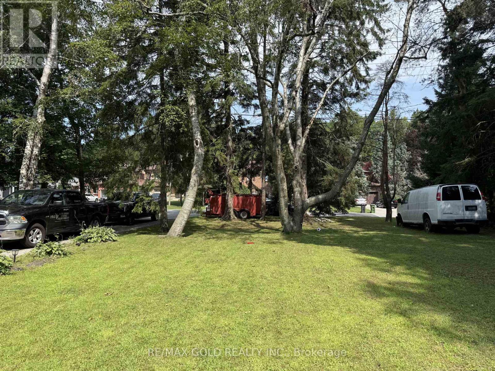 366 BEECHGROVE DRIVE - 3