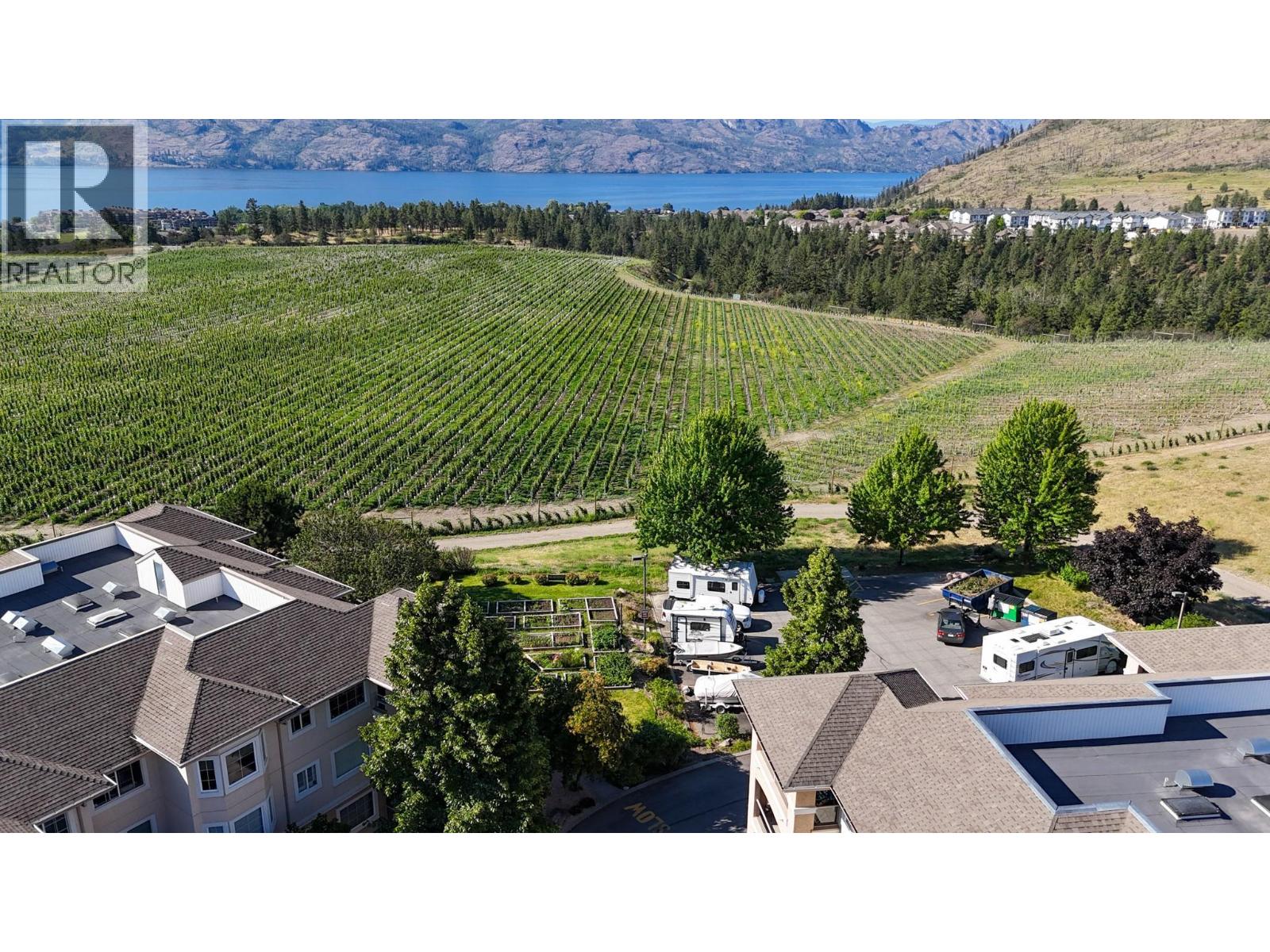 303 3890 Brown Road, West Kelowna