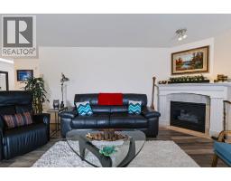 Primary Bedroom - 3890 Brown Road Unit# 303, West Kelowna, BC V4T2J5 Photo 6