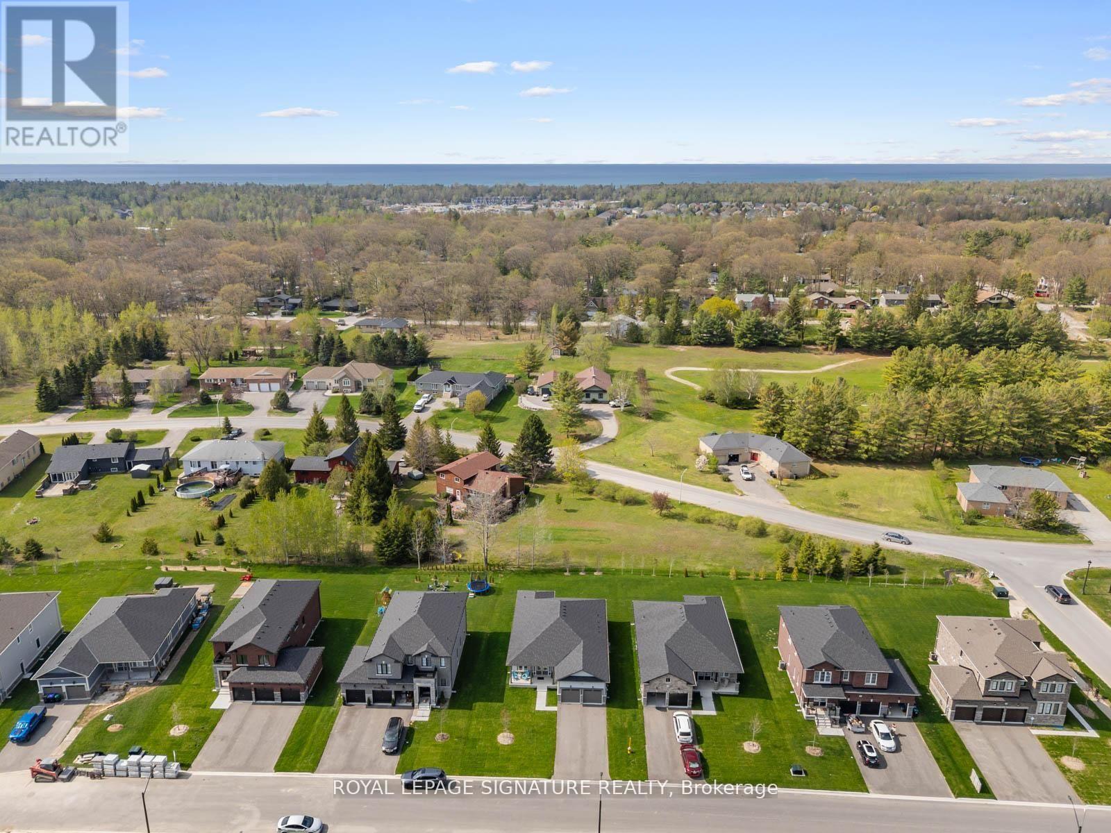 8 MISTY RIDGE ROAD, Wasaga Beach — photo 2