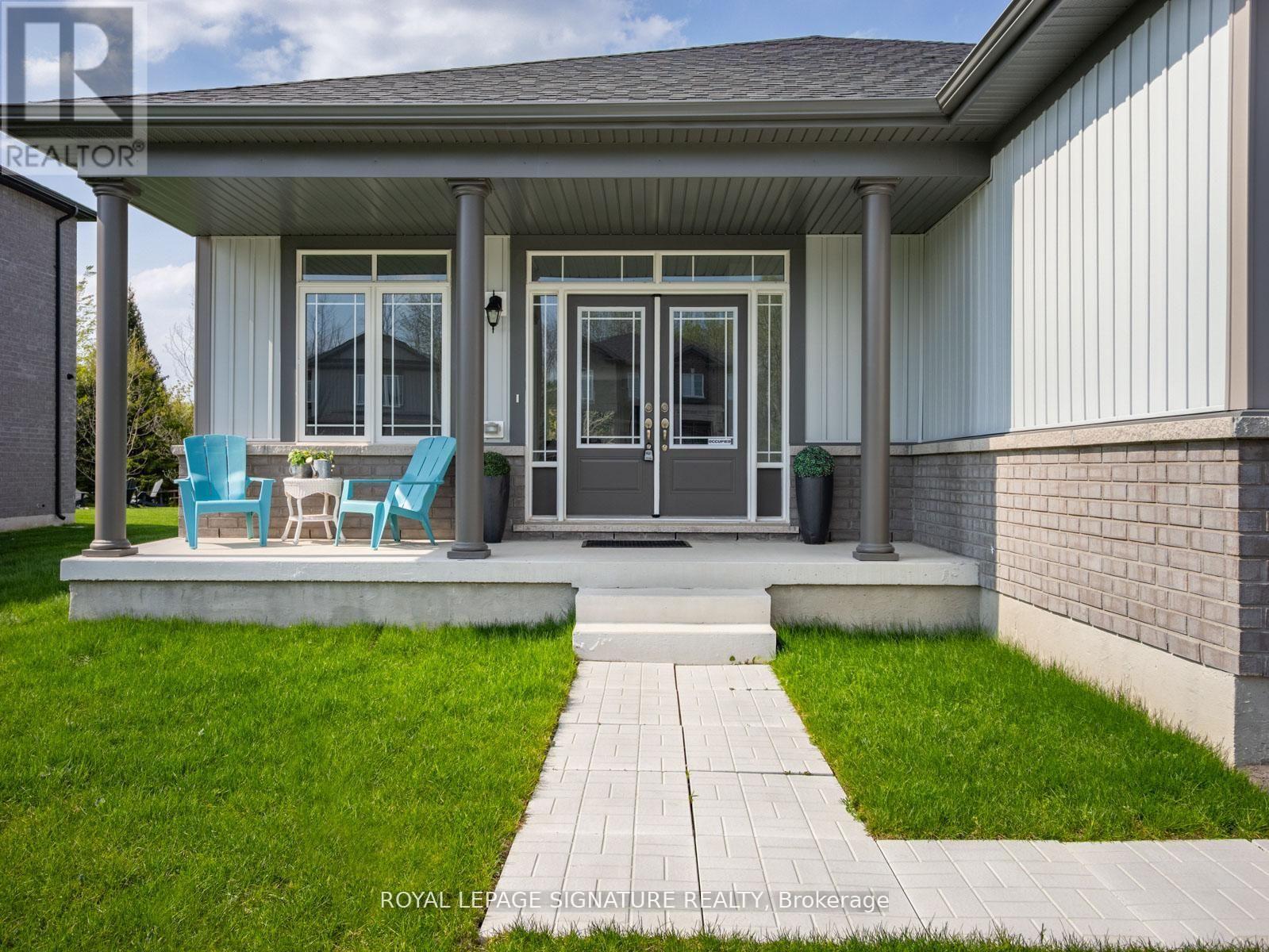 8 MISTY RIDGE ROAD - 44