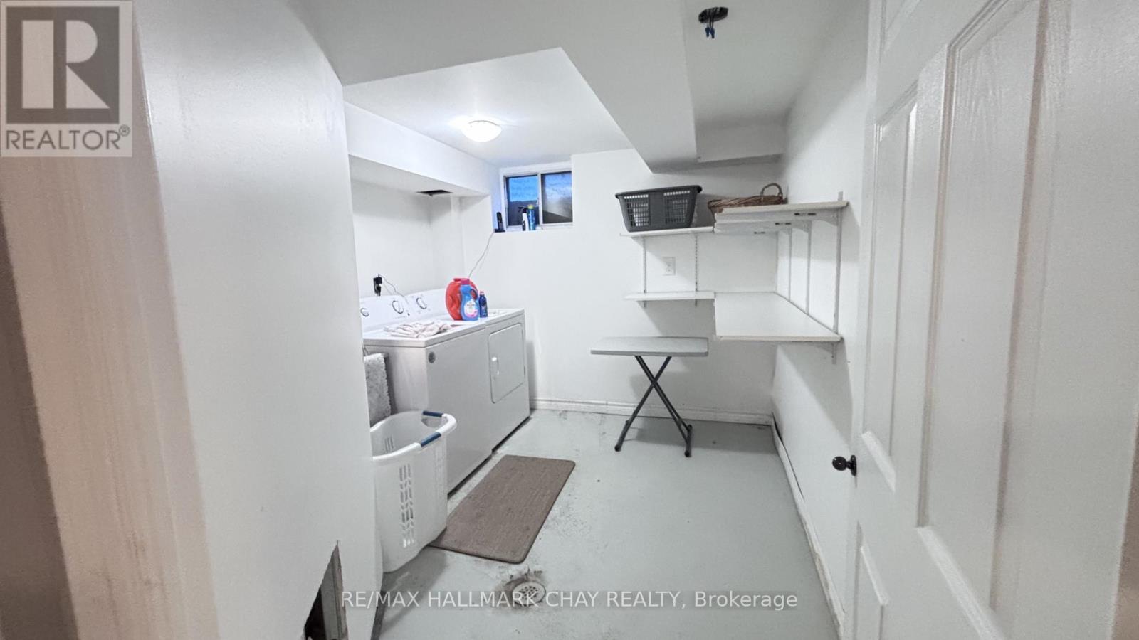 #66 28 DONALD STREET - 15