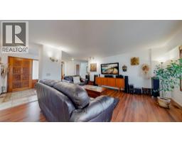 3pc Ensuite bath - 6940 Mountainview Drive, Oliver, BC V0H1T0 Photo 9