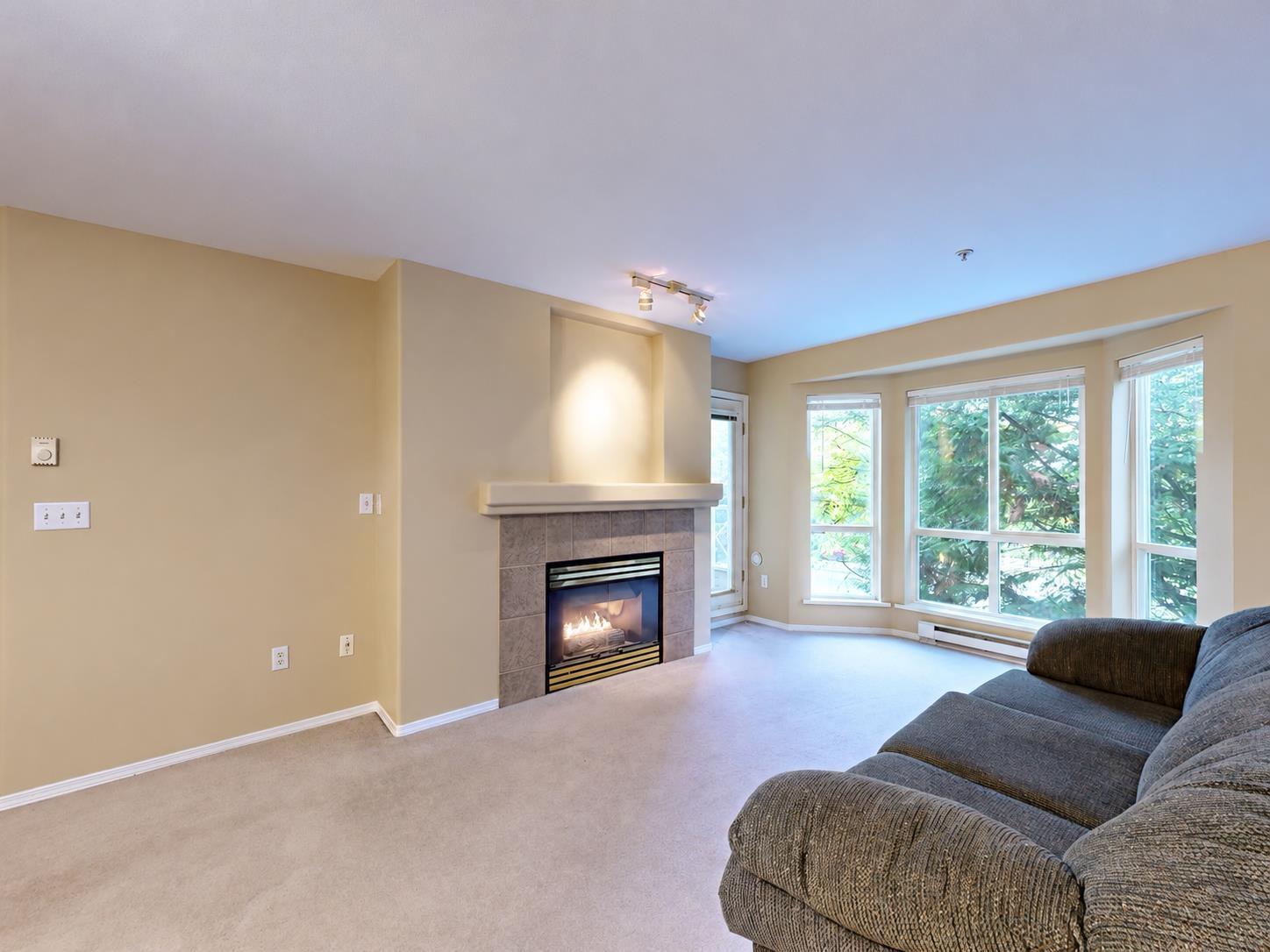 316 9979 140TH STREET, Surrey — photo 2