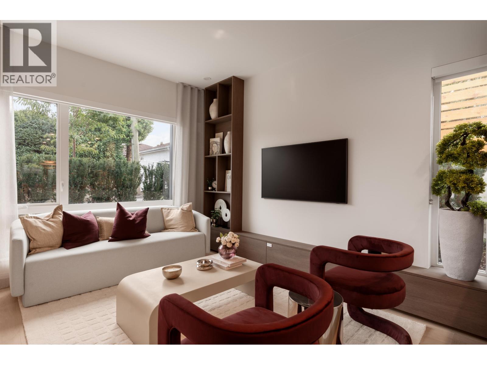 386 W 45TH AVENUE, Vancouver
