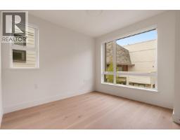 386 W 45th Avenue, Vancouver, BC V5Y0P6 Photo 11