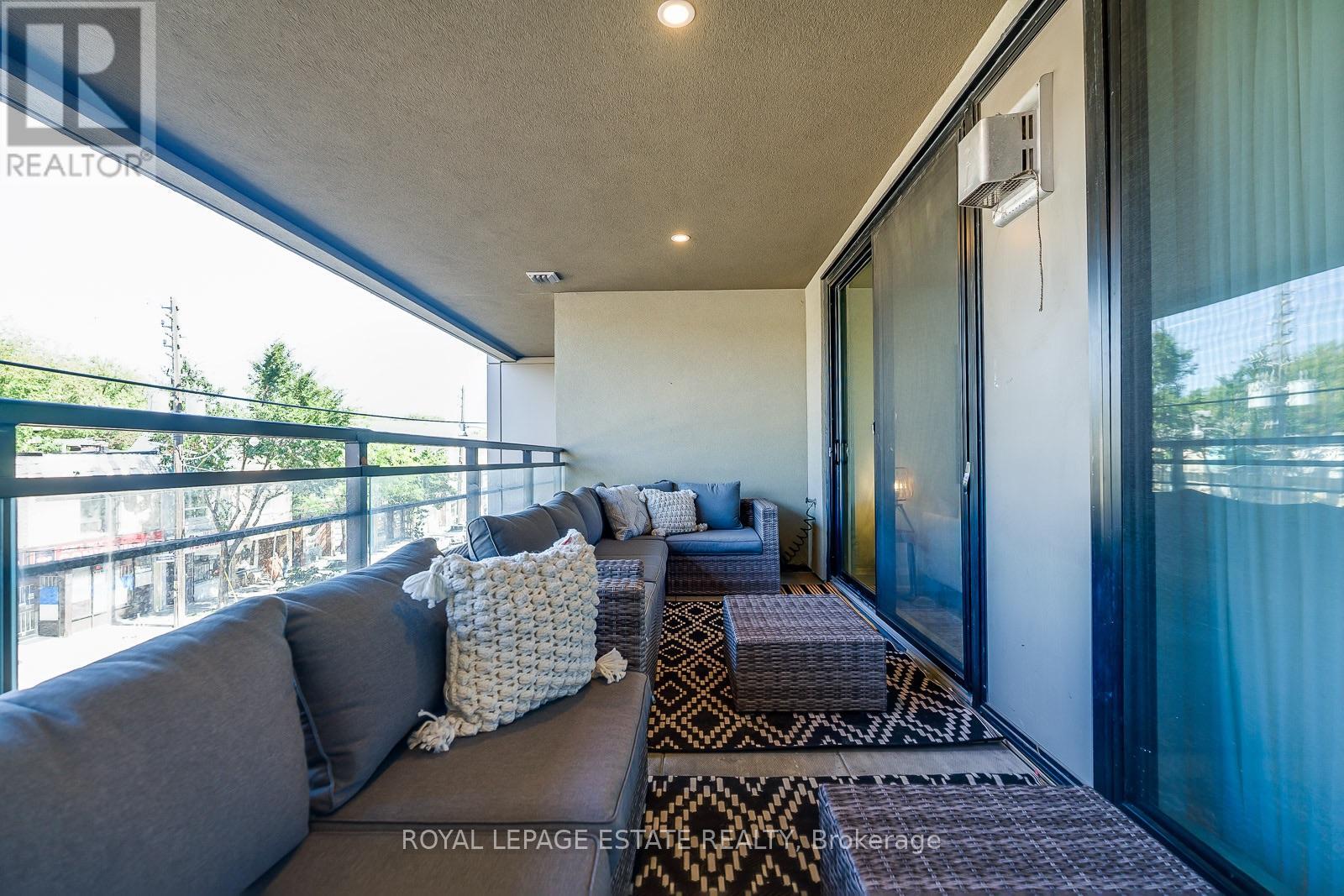 #206 365 BEECH AVENUE - 29