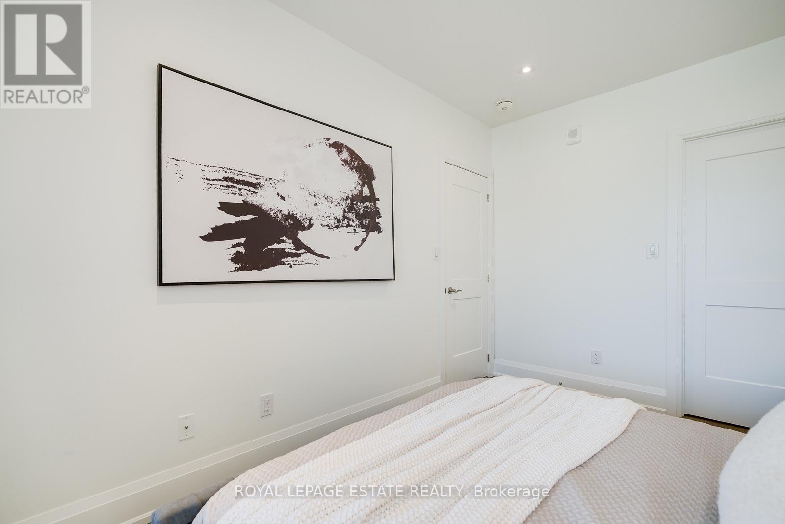 #206 365 BEECH AVENUE - Image 39