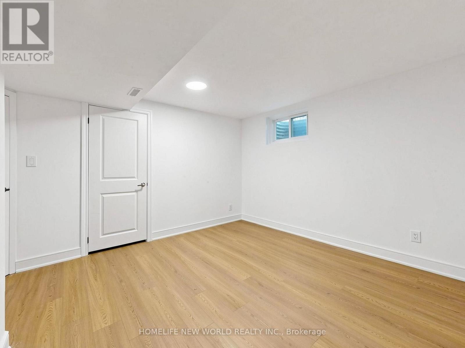 21 LOVEKIN GROVE - Image 38