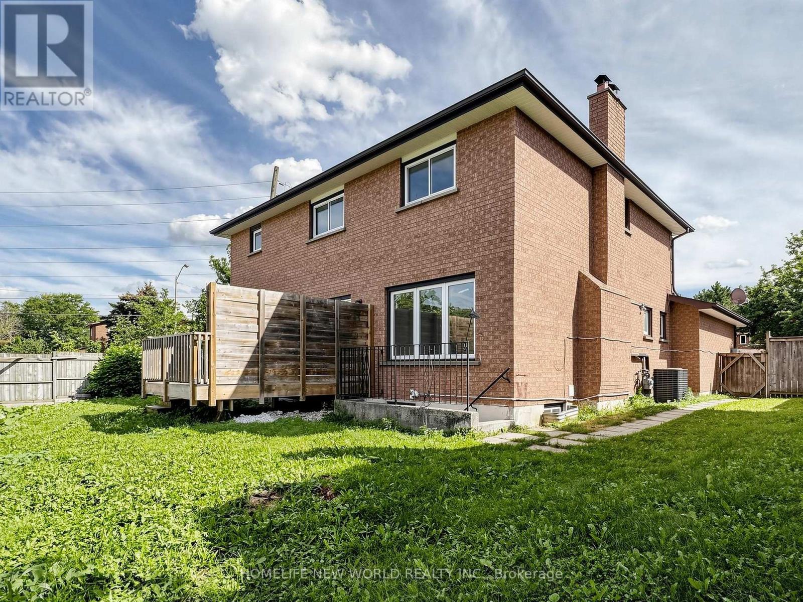 21 LOVEKIN GROVE - 44