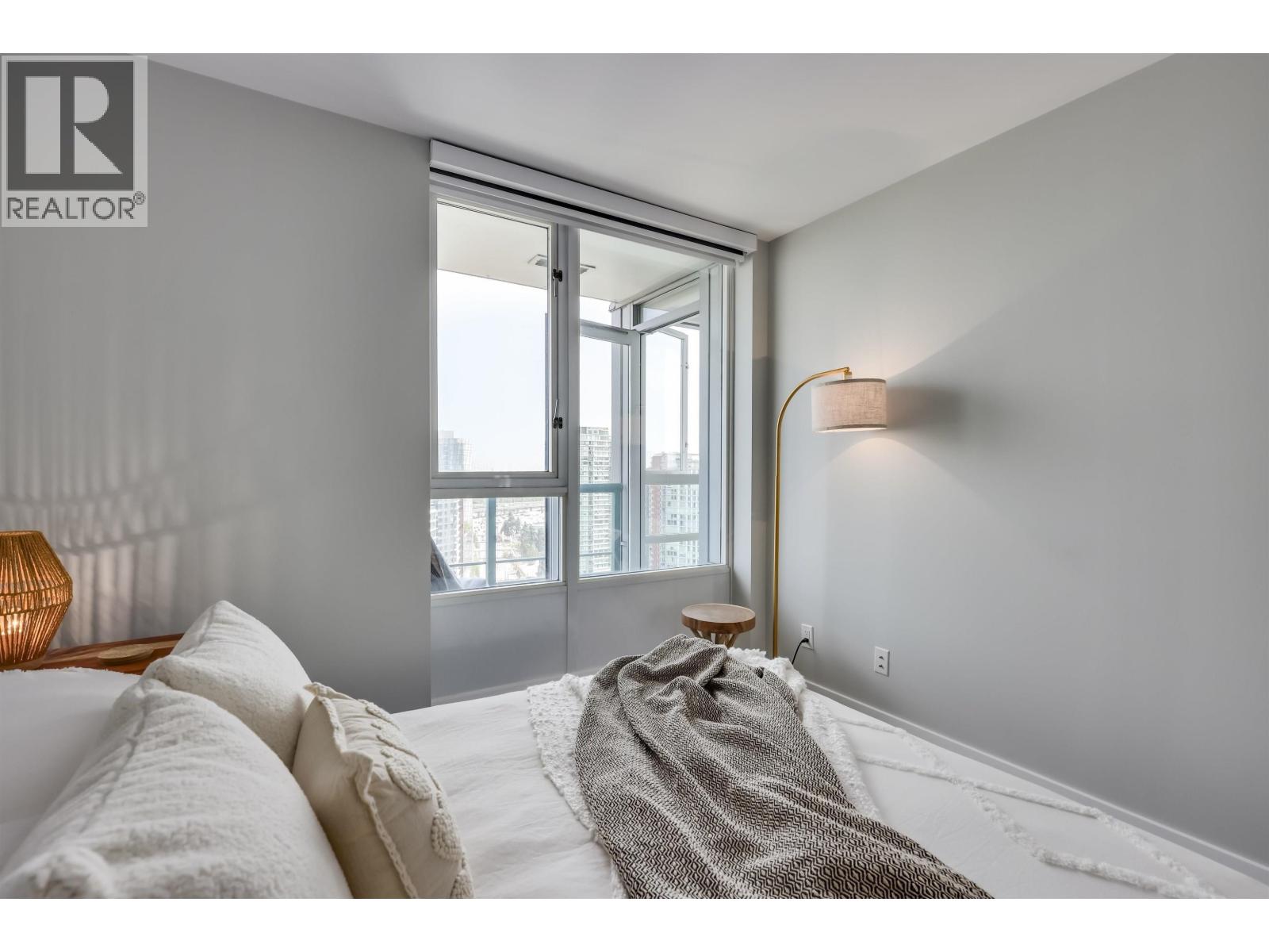 1 Bed, 1 Bath House for Sale in Vancouver – 2802 1033 MARINASIDE CRESCENT, Vancouver – MLS# R3164698 - Image 14