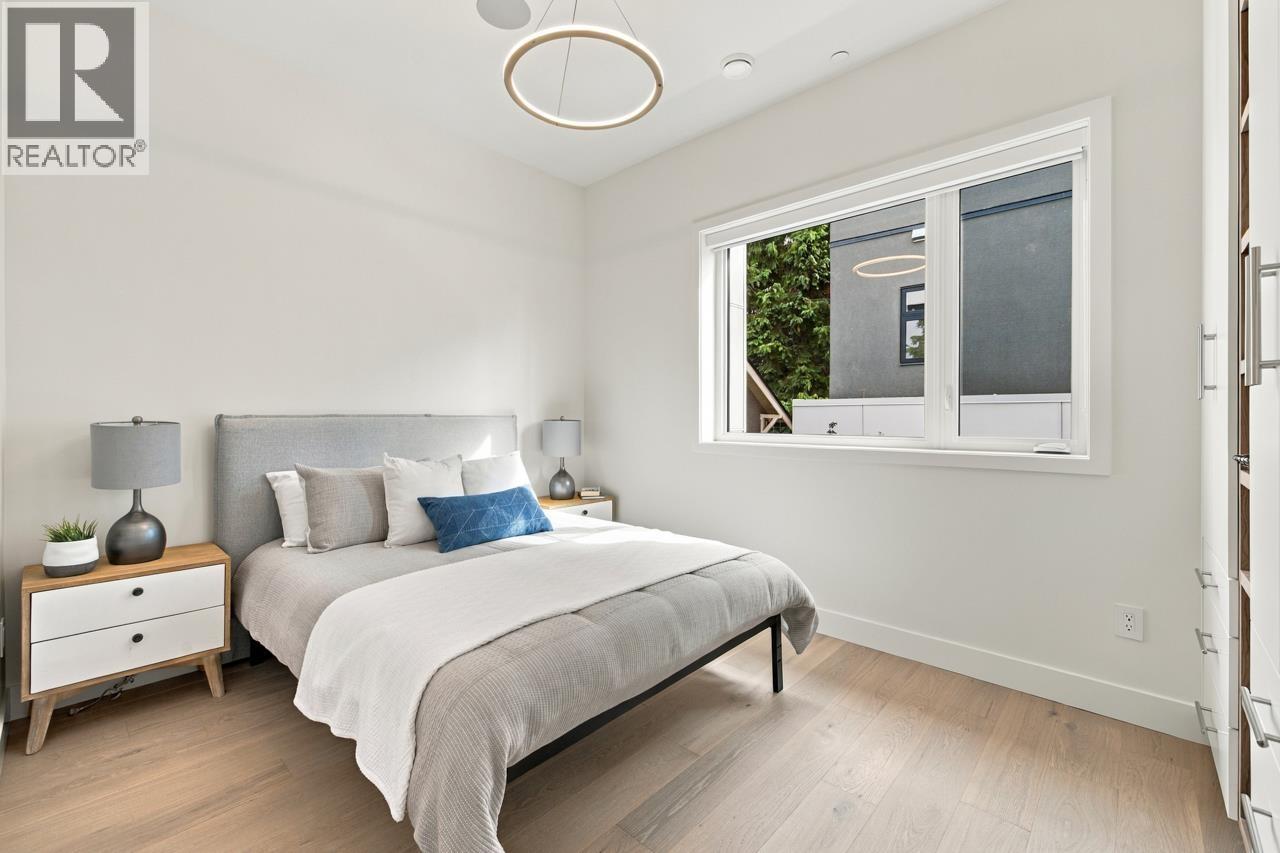 3 Bed, 3 Bath House for Sale in Vancouver – 2 2509 KITCHENER STREET, Vancouver – MLS# R3164699 - Image 21