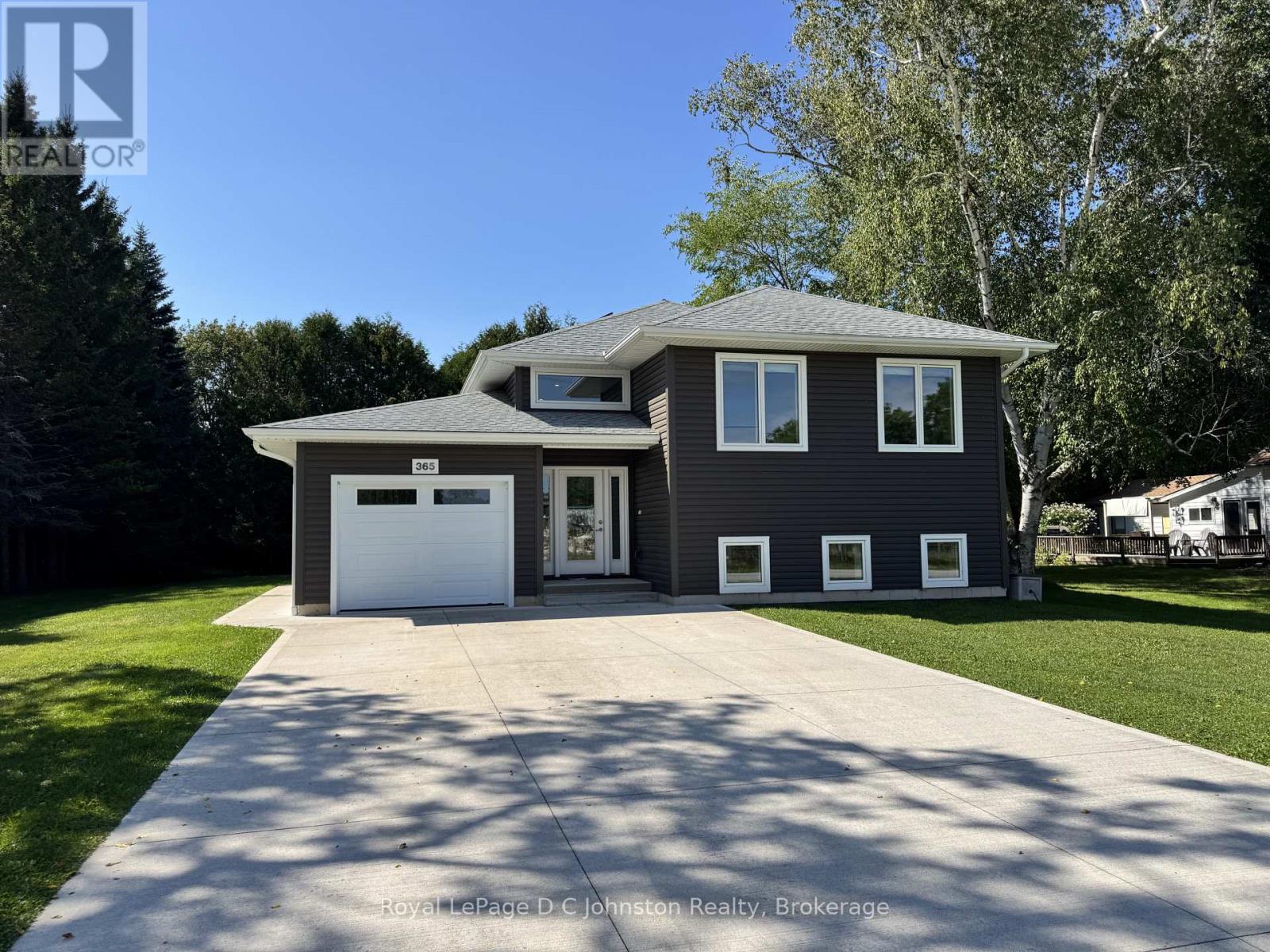 2 - 365 SPENCE STREET, Saugeen Shores