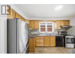 19 Decarie Circle, Toronto, ON M9B3H6 Photo 20