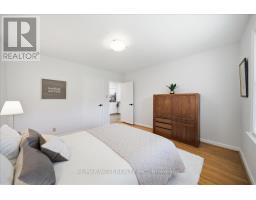 19 Decarie Circle, Toronto, ON M9B3H6 Photo 24