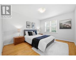 19 Decarie Circle, Toronto, ON M9B3H6 Photo 25
