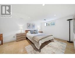19 Decarie Circle, Toronto, ON M9B3H6 Photo 35