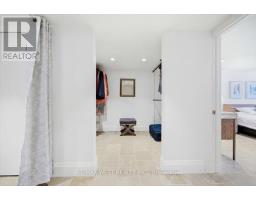 19 Decarie Circle, Toronto, ON M9B3H6 Photo 37